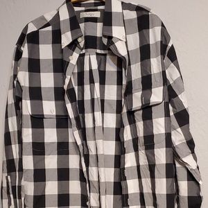 Turnbury black and white shirt size M (33) in excellent condition